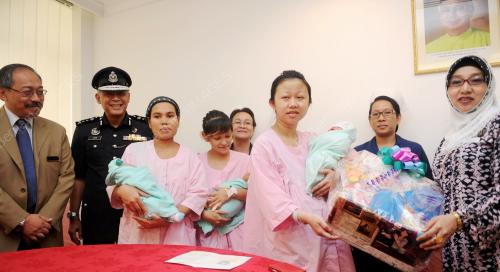 SK02_16042012_BAYI_POLIS-1