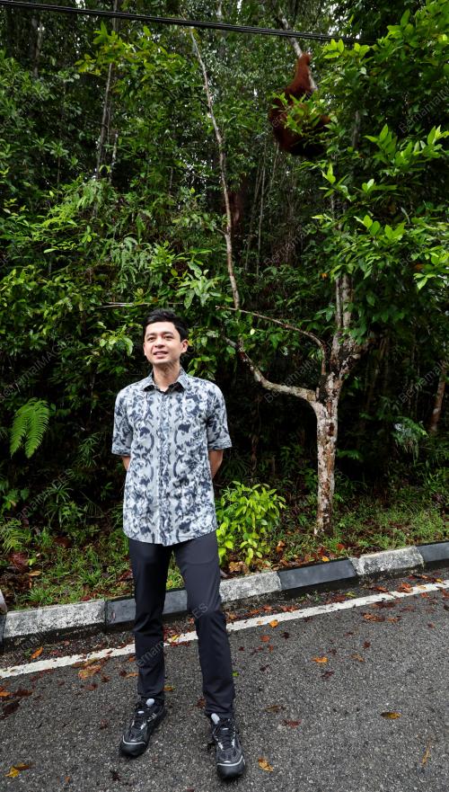 TENGKU HASANAL IBRAHIM ALAM SHAH