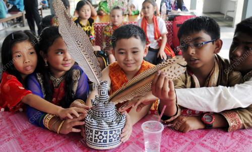 SK02_17022014_LAWATAN_SEKOLAH