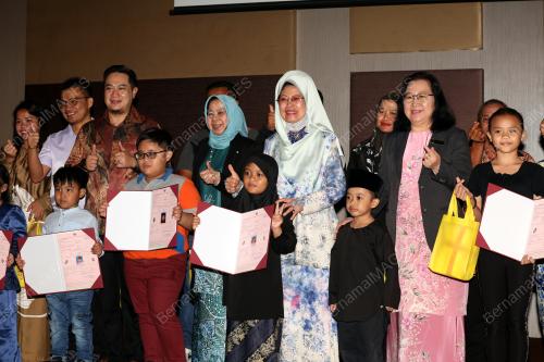 DATUK SERI FATIMAH ABDULLAH