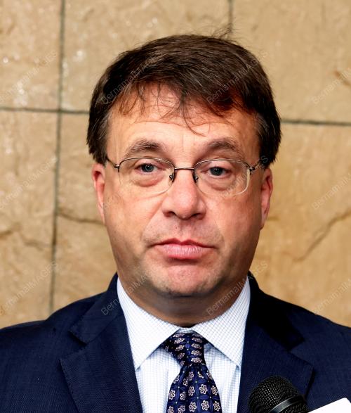 EDGARD D KAGAN