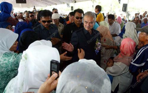ABDULLAH AHMAD BADAWI