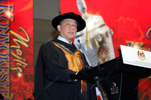 DATUK SERI FADILLAH YUSOF