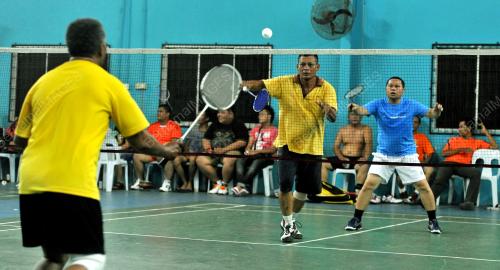 SK02_18052012_BADMINTON