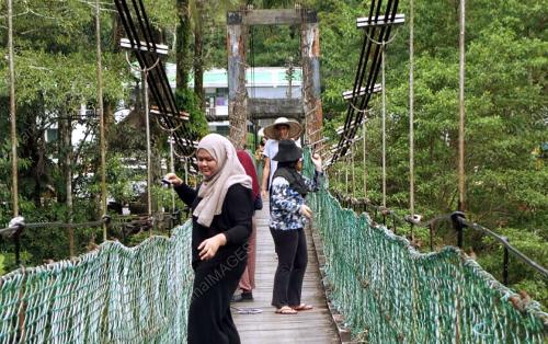 SK02_18102017_KAMPUNG_LIFE