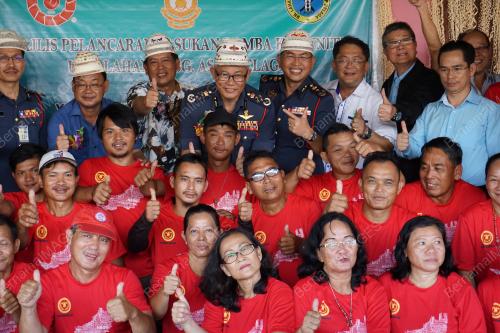 SK02_18122009_BOMBA_KOMUNITI