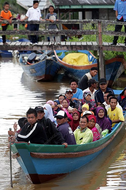KAMPUNG TEKAJONG