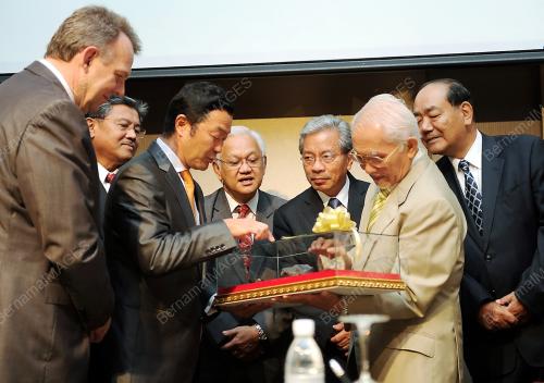 SK02_20012012_CM_MOU