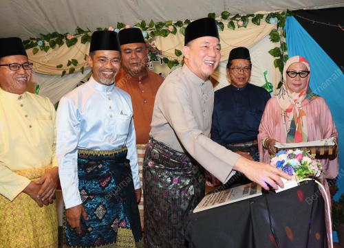DATUK SERI FADILLAH YUSOF