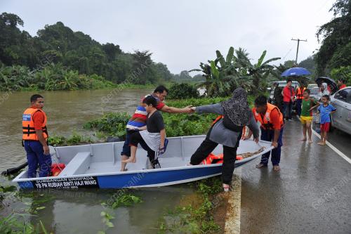SK02_21022016_BANJIR
