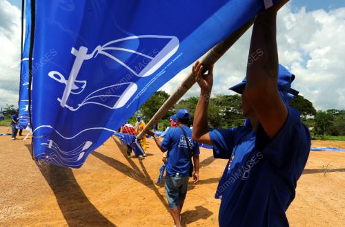 SK02_21042013_BENDERA_BN