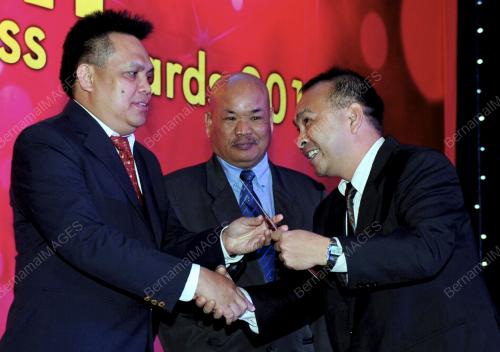 SK02_21102012_KENYALANG_2