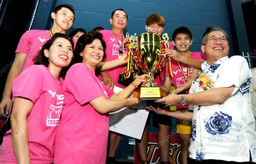 SK02_21122013_BADMINTON