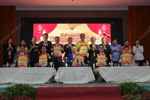 DATUK AMAR DR SIM KUI HIAN