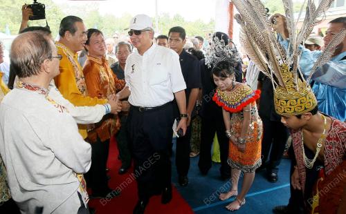 MOHD NAJIB TUN ABDUL RAZAK