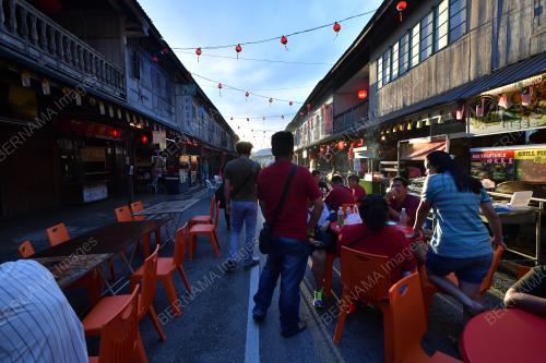 BAZAR SINIAWAN