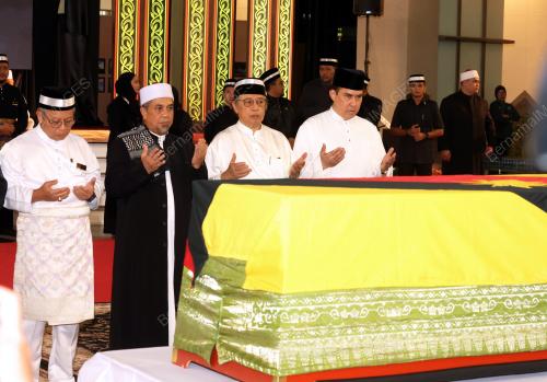 ALLAHYARHAM TUN ABDUL TAIB MAHMUD