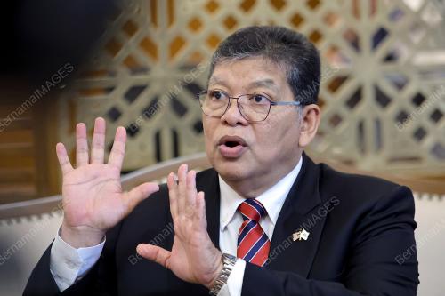 TAN SRI JOHARI ABDUL