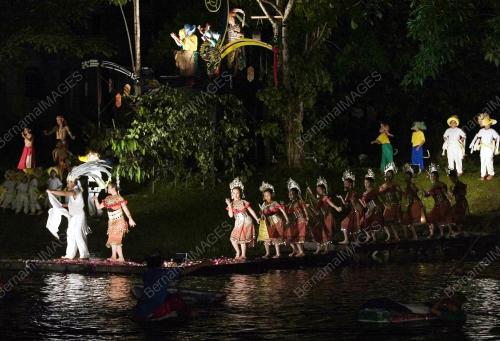 TEATER SIMPANG IMPANG