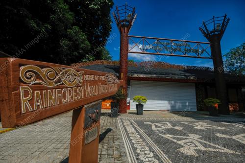 KAMPUNG BUDAYA SARAWAK