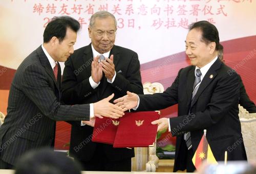 SK02_23032015_MOU_CHINA