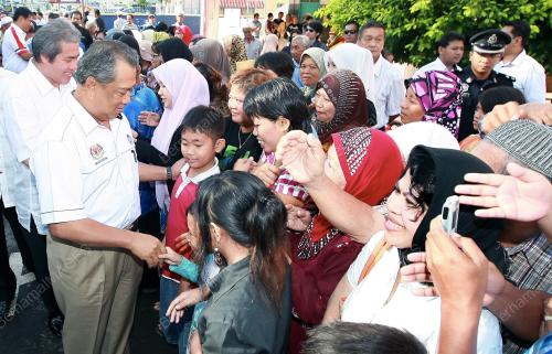 MUHYIDDIN MOHD YASSIN