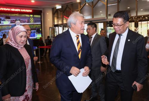 DATUK AMAR AWANG TENGAH ALI HASAN