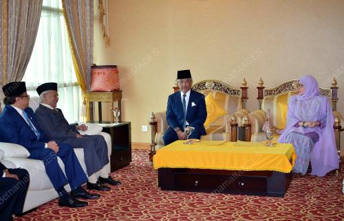 SK02_25042019_AGONG_BN201904247784