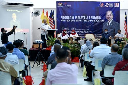 DATUK SERI DR WAN JUNAIDI TUANKU JAAFAR