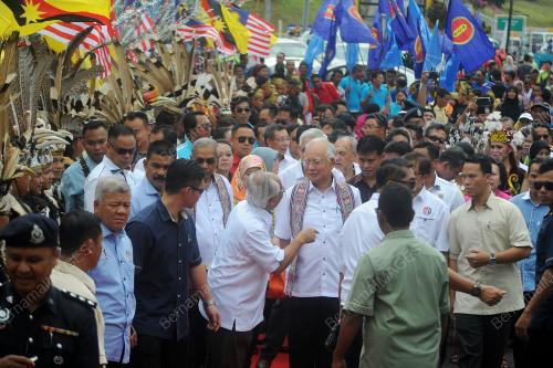 SK02_28022016_PM-SARATOK