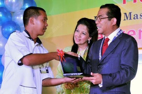 DATUK SERI MOHAMED KHALED NORDIN
