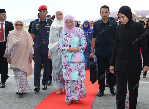 RAJA PERMAISURI AGONG RAJA ZARITH SOFIAH