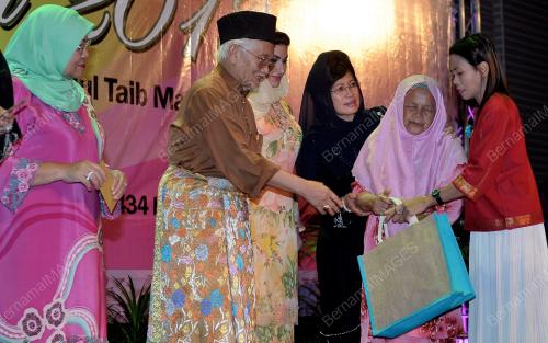 SK02_28072013_TAIB_KARISMA3