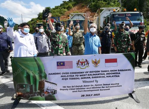 TAN SRI DR JAMES JEMUT MASING
