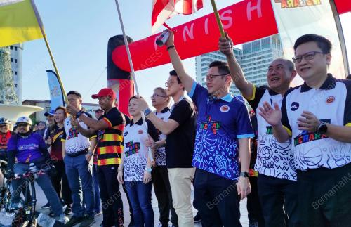 DATUK MICHAEL TIANG