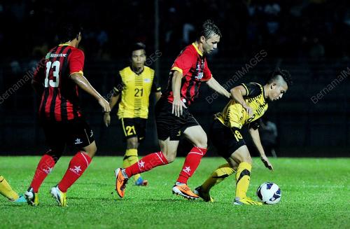 SK02_28122012_BOLASEPAK