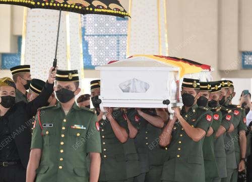 JENAZAH TUN ABANG MUHAMMAD SALAHUDDIN ABANG BARIENG
