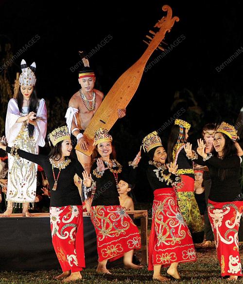 WORLD HARVEST FESTIVAL 2010