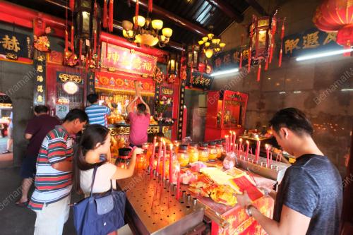 SK02_29052018_WESAK