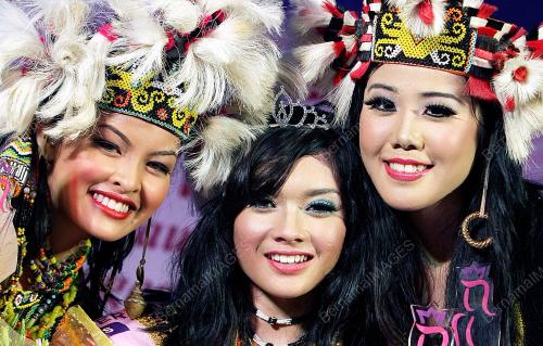 MISS FAIR 2010
