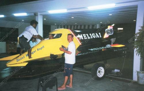 SK03-16_02_2001_POWERBOAT_19012016