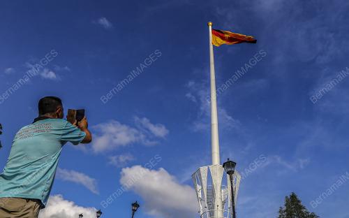 TIANG BENDERA IBU PERTIWI