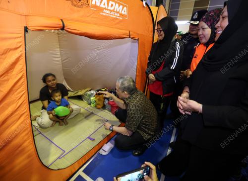 DATUK SERI FADILLAH YUSOF