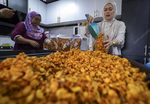 USAHAWAN KUDAPAN EMPING JAGUNG