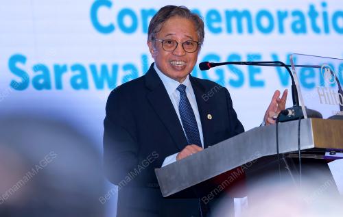 TAN SRI ABANG JOHARI TUN OPENG