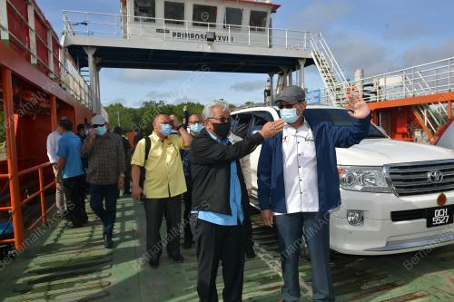 TAN SRI DR JAMES JEMUT MASING