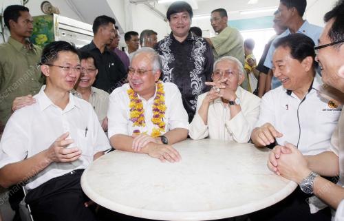 MOHD NAJIB TUN ABDUL RAZAK