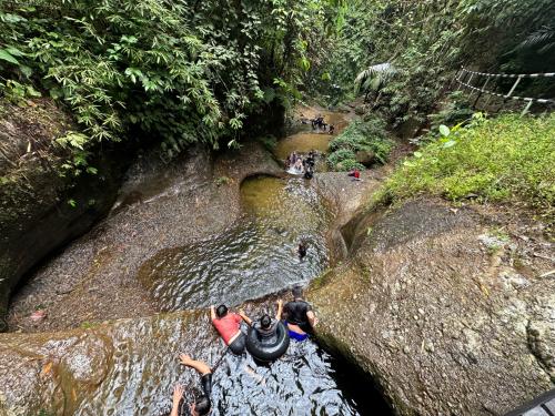 NGABANG AIR TERJUN