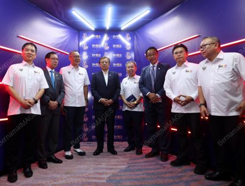 TAN SRI ABANG JOHARI TUN OPENG
