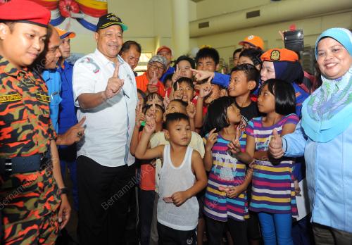 SK03_03012016_PUSAT_BANJIR
